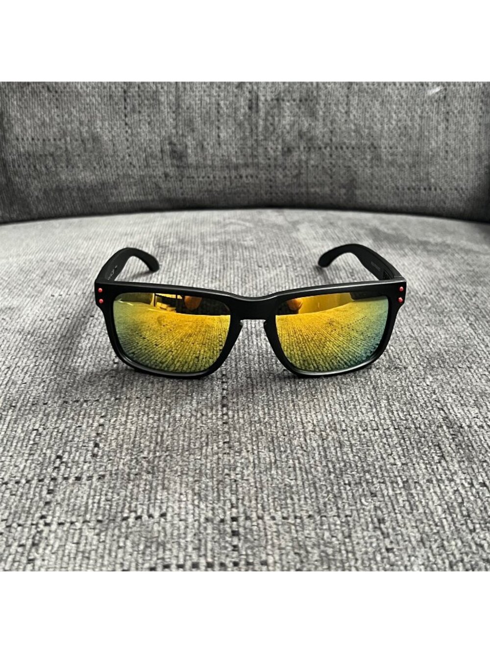 Oakley Holbrook Sunglasses 009102 Reflective Gold Lenses Red Icons - Picture 3 of 8